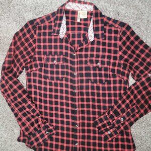 Vintage Y2K Passport Women's S Preppy Collar Plaid flannel long sleeve Red Black